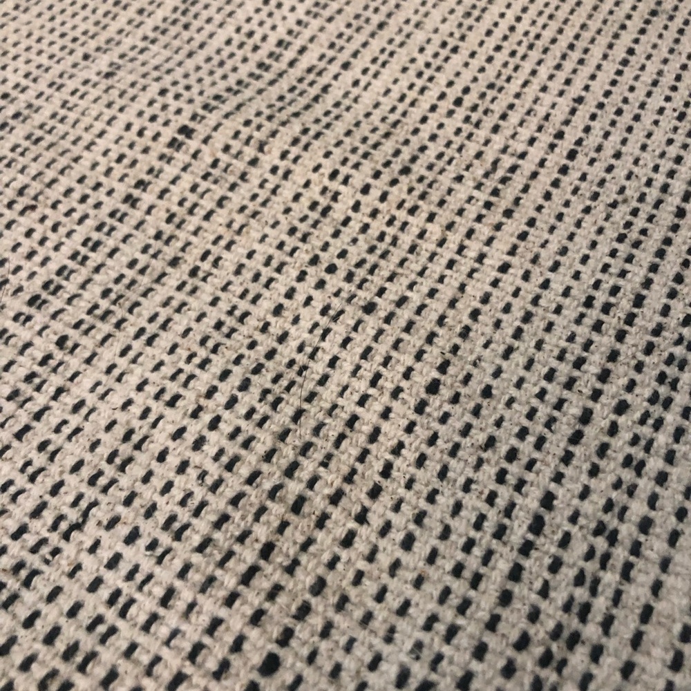 Large floor Rug - Picture 2 of 5